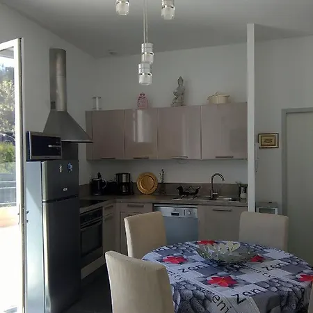 Apartman Robinson Standing Pieds Dans L'eau *