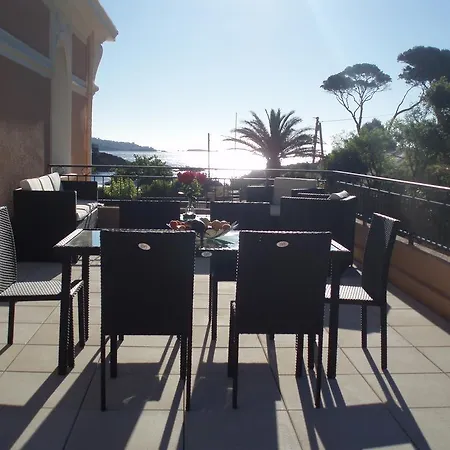 Apartman Robinson Standing Pieds Dans L'eau
