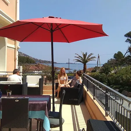 Apartman Robinson Standing Pieds Dans L'eau Saint-Raphaël
